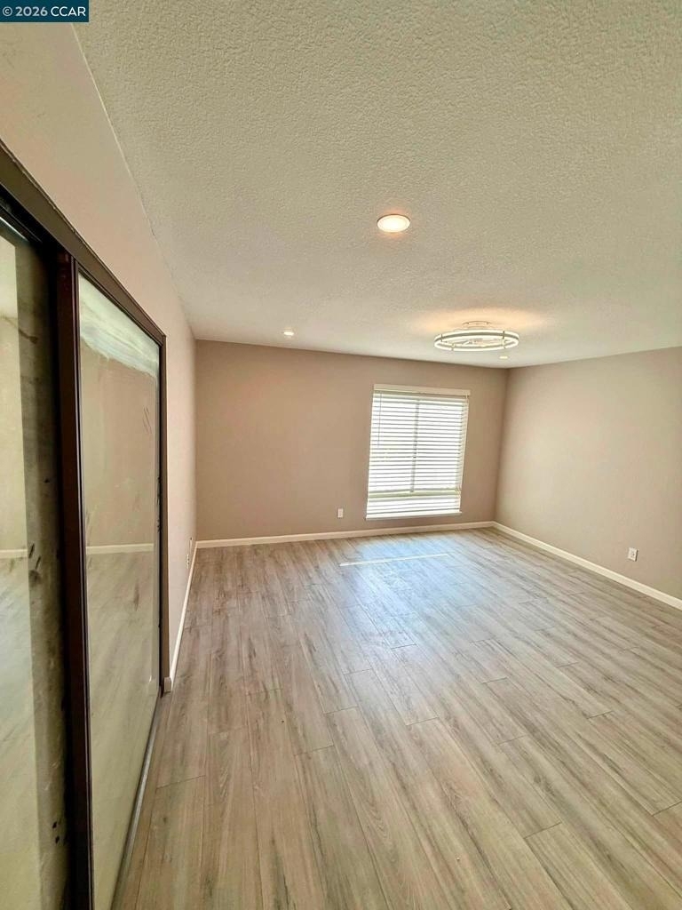 330 N Civic - Photo 8