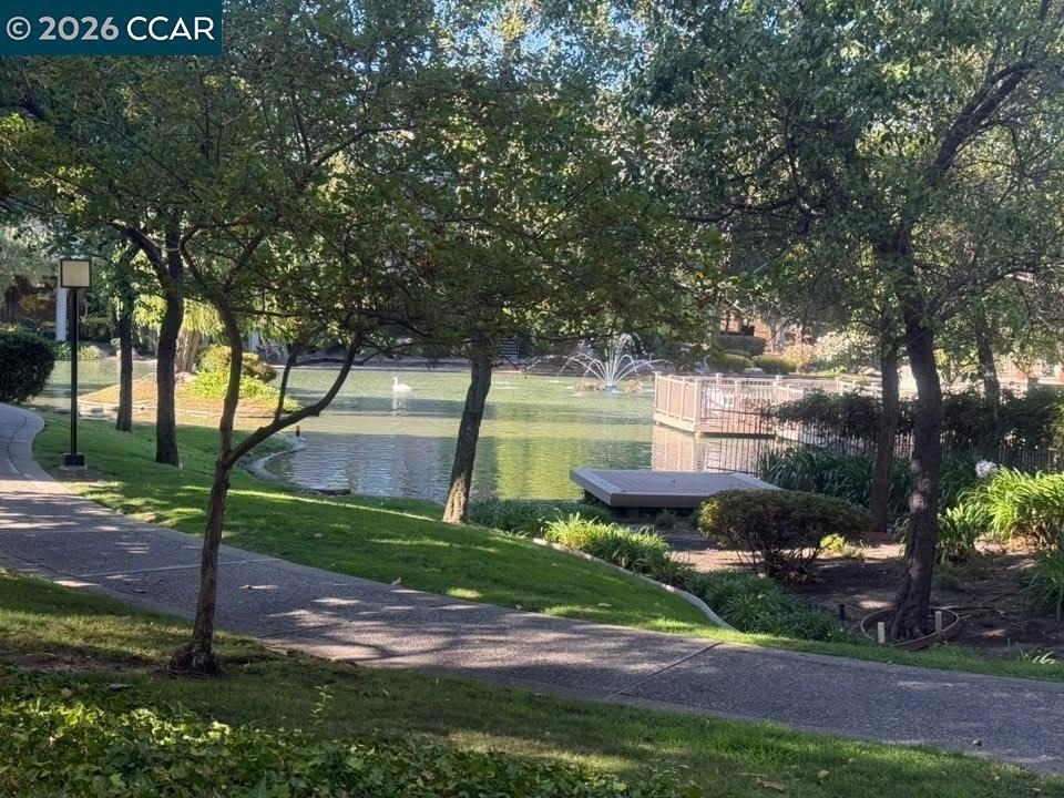 330 N Civic - Photo 1