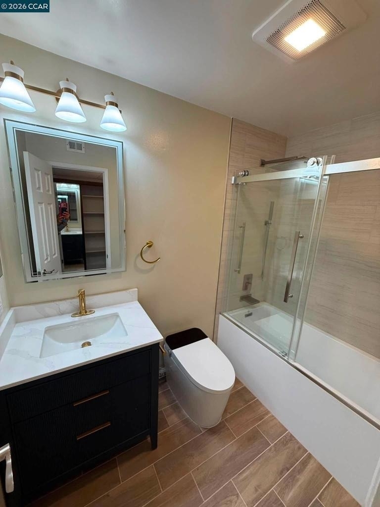 330 N Civic - Photo 12