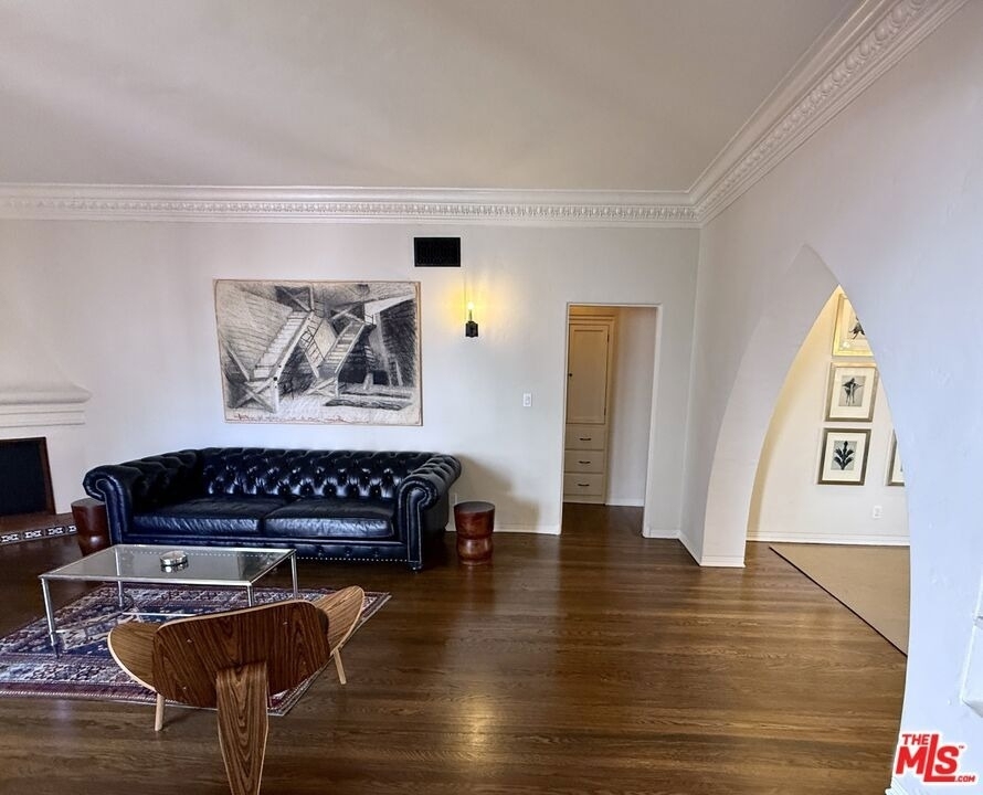 1330 N Harper Avenue - Photo 7