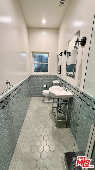 1330 N Harper Avenue - Photo 39