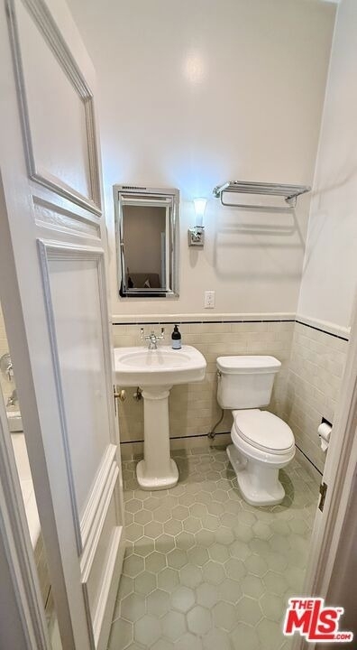 1330 N Harper Avenue - Photo 35