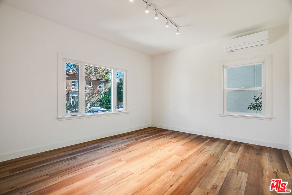 151 N Swall Drive - Photo 13