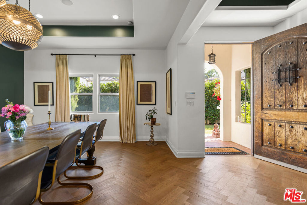 725 Oxford Avenue - Photo 9