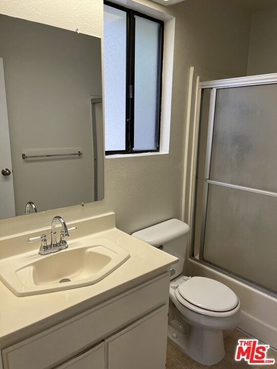 1114 W 155th Street - Photo 10