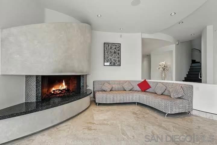1676 Plum - Photo 13