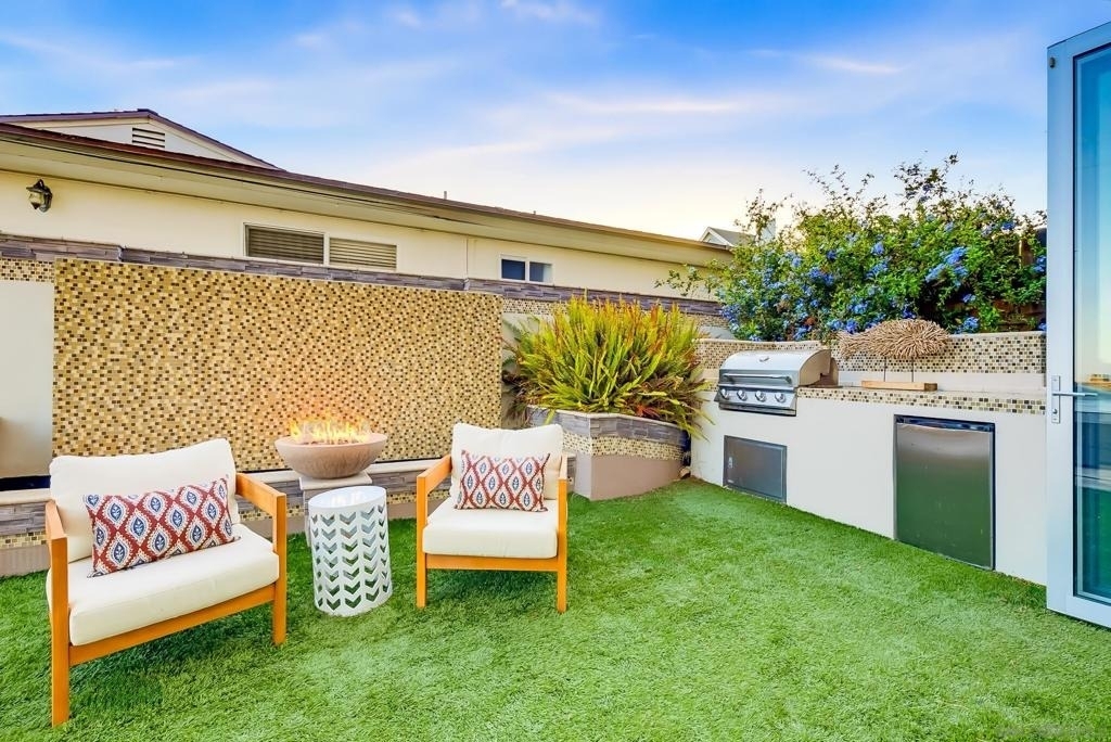 1676 Plum - Photo 33