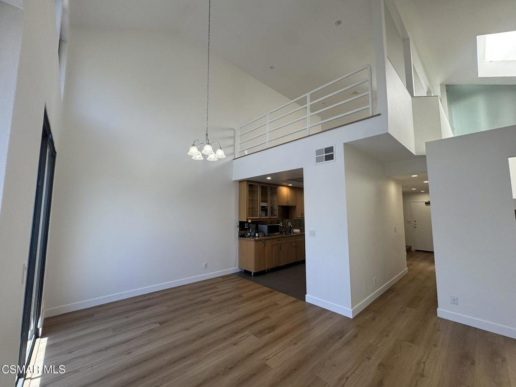 13331 Moorpark Street - Photo 2