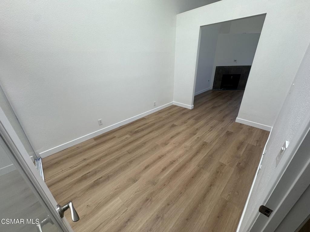 13331 Moorpark Street - Photo 6