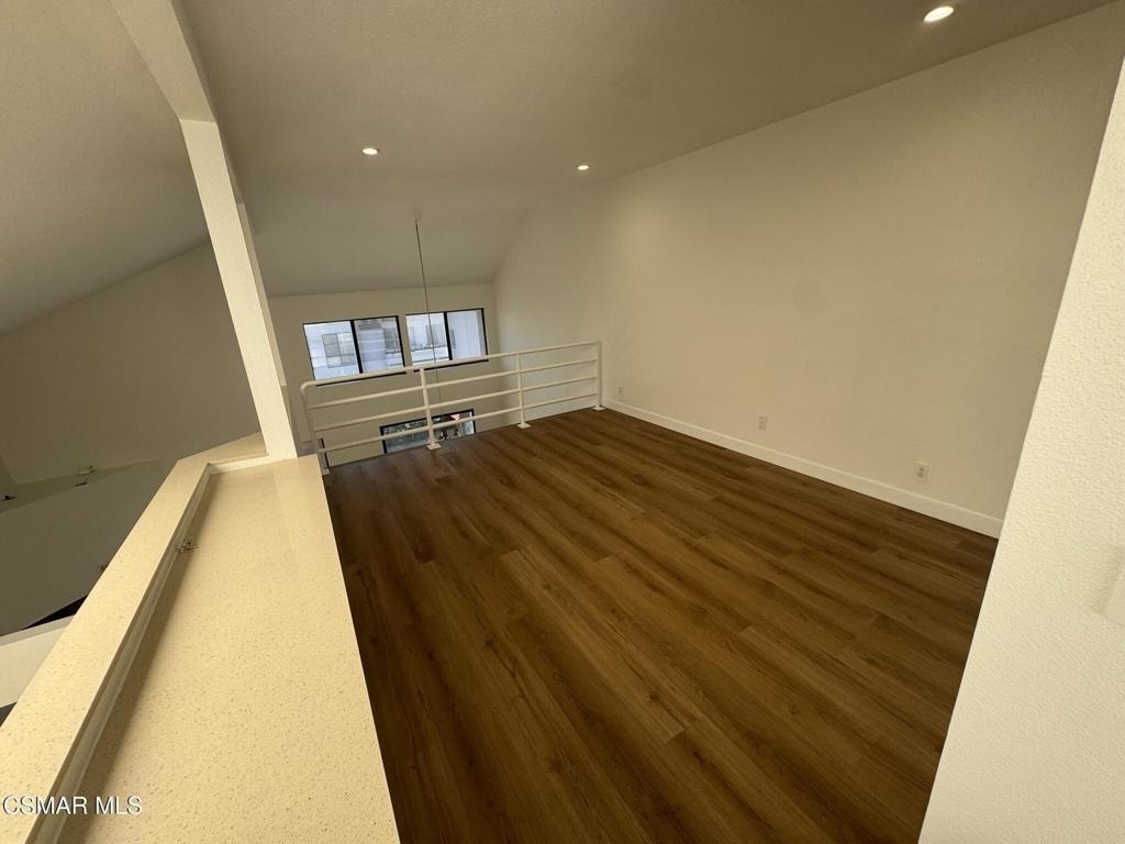 13331 Moorpark Street - Photo 9