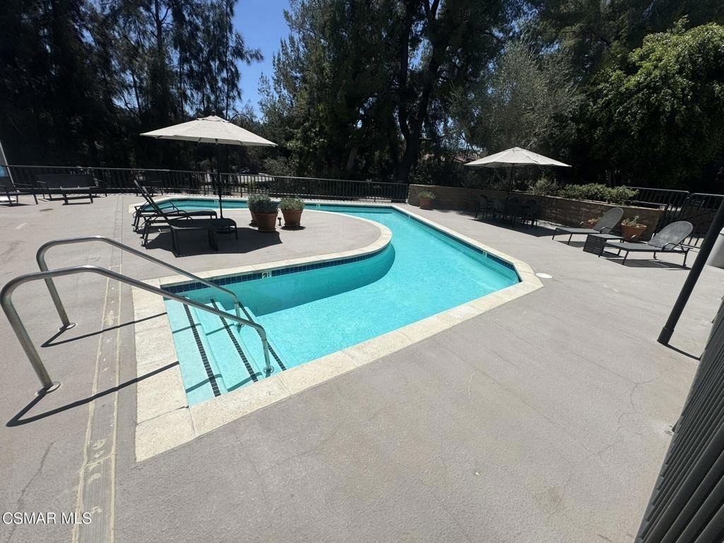 13331 Moorpark Street - Photo 17