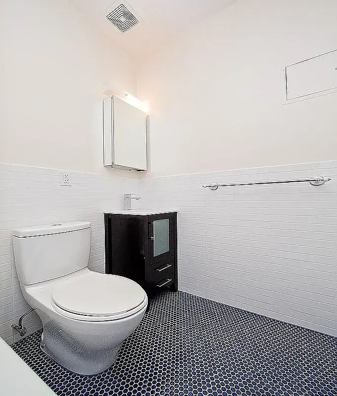 344 East 55th Street - Photo 5
