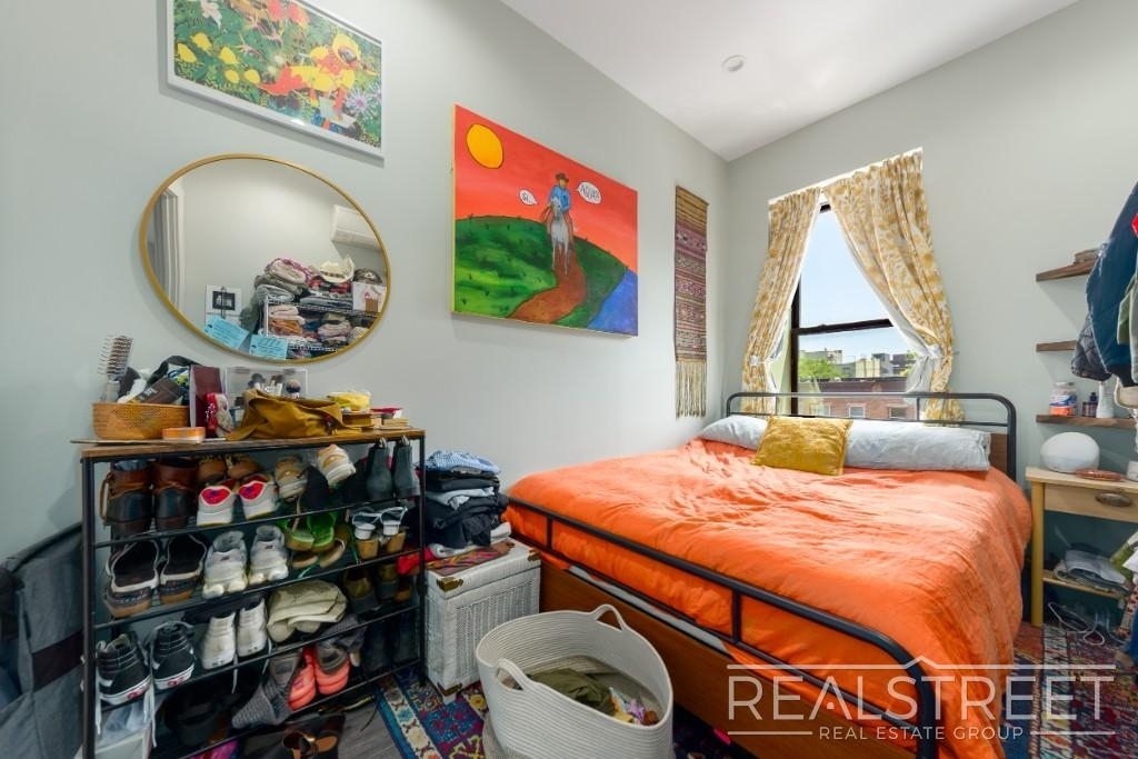 697 Dekalb Ave - Photo 3