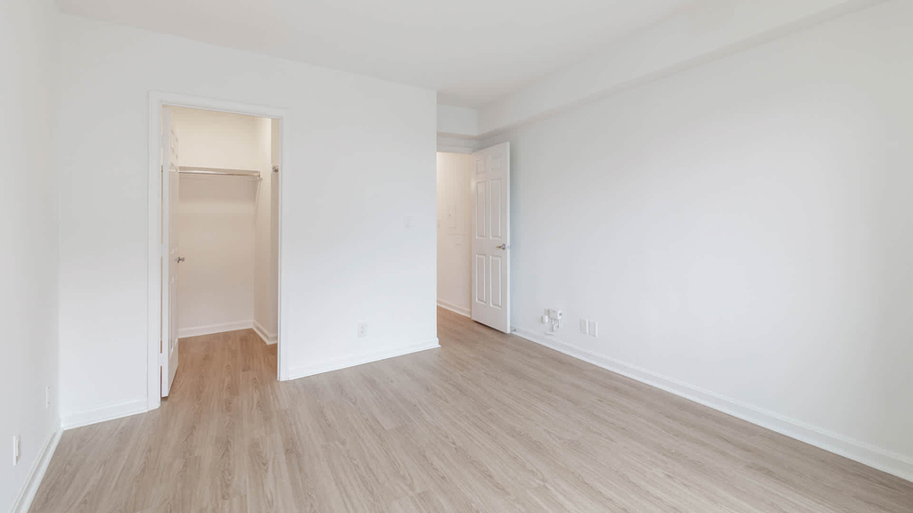 1501 Crystal Dr. - Photo 42