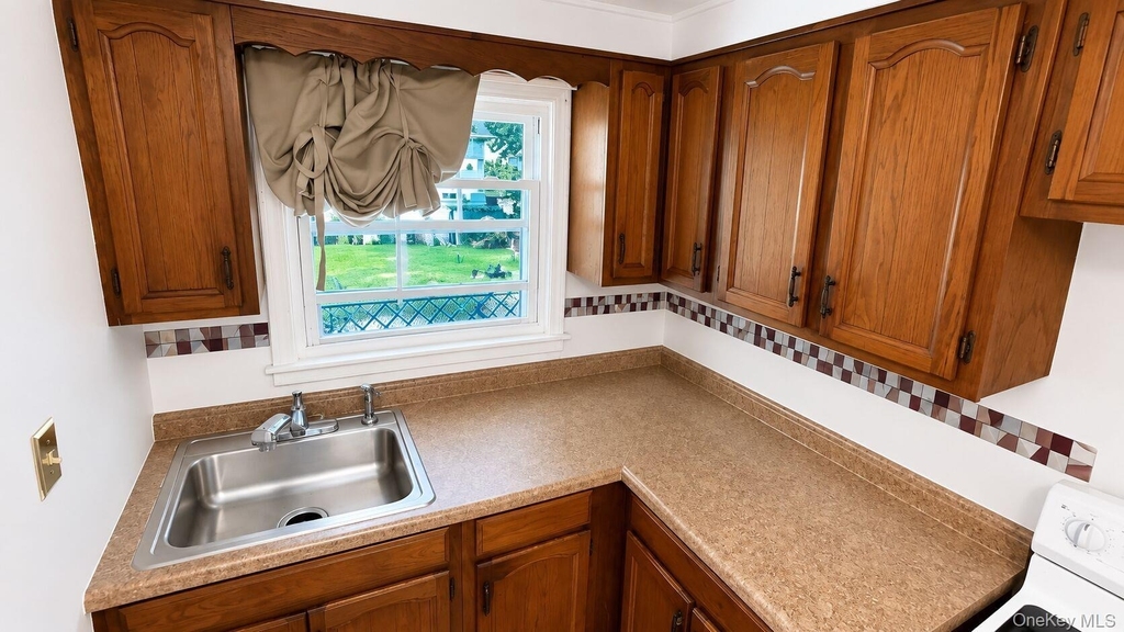 206 Winthrop Avenue - Photo 12