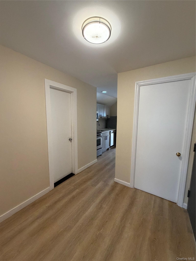 14-20 114th Street - Photo 3