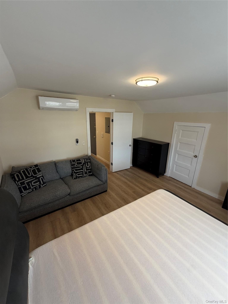 14-20 114th Street - Photo 18