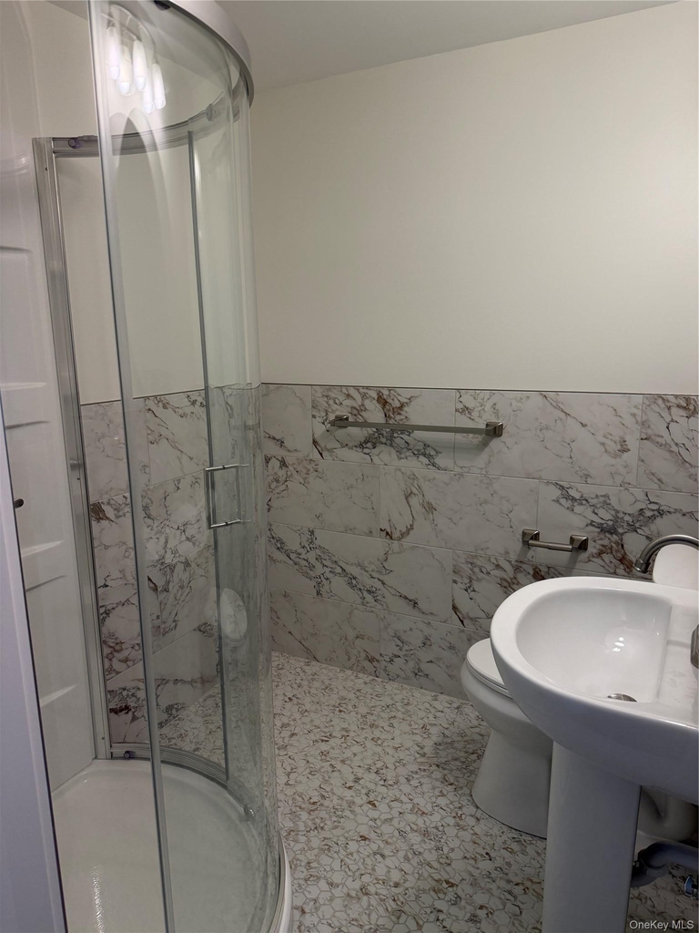 20 Campwoods Road - Photo 4