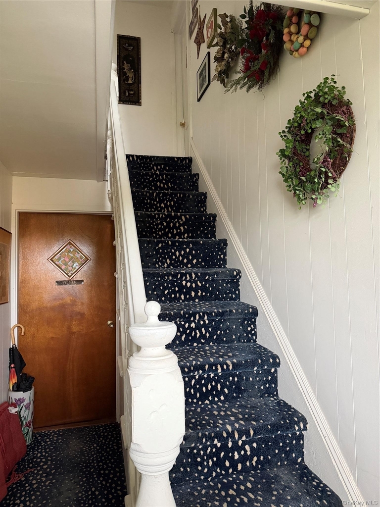 20 Campwoods Road - Photo 3