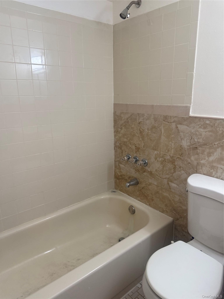 144-87 176th Street - Photo 7