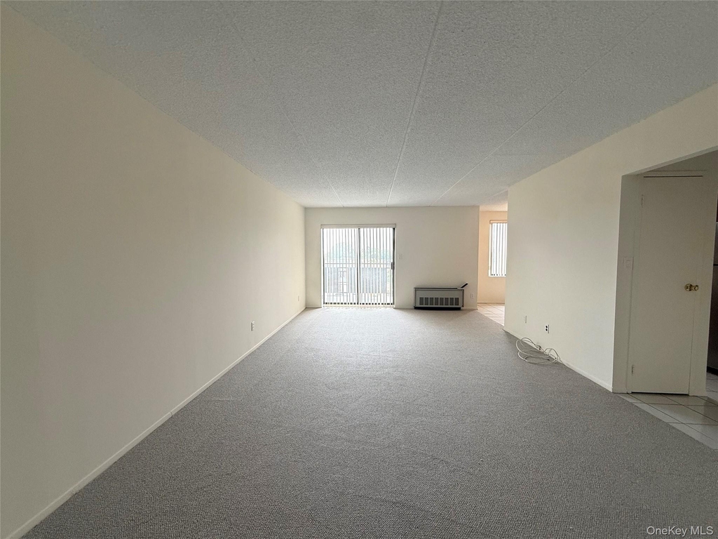 175 Maple Avenue - Photo 7