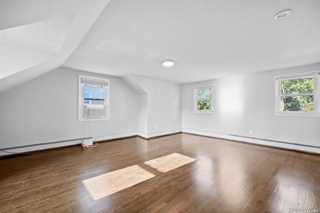 228 Oakwood Road - Photo 9