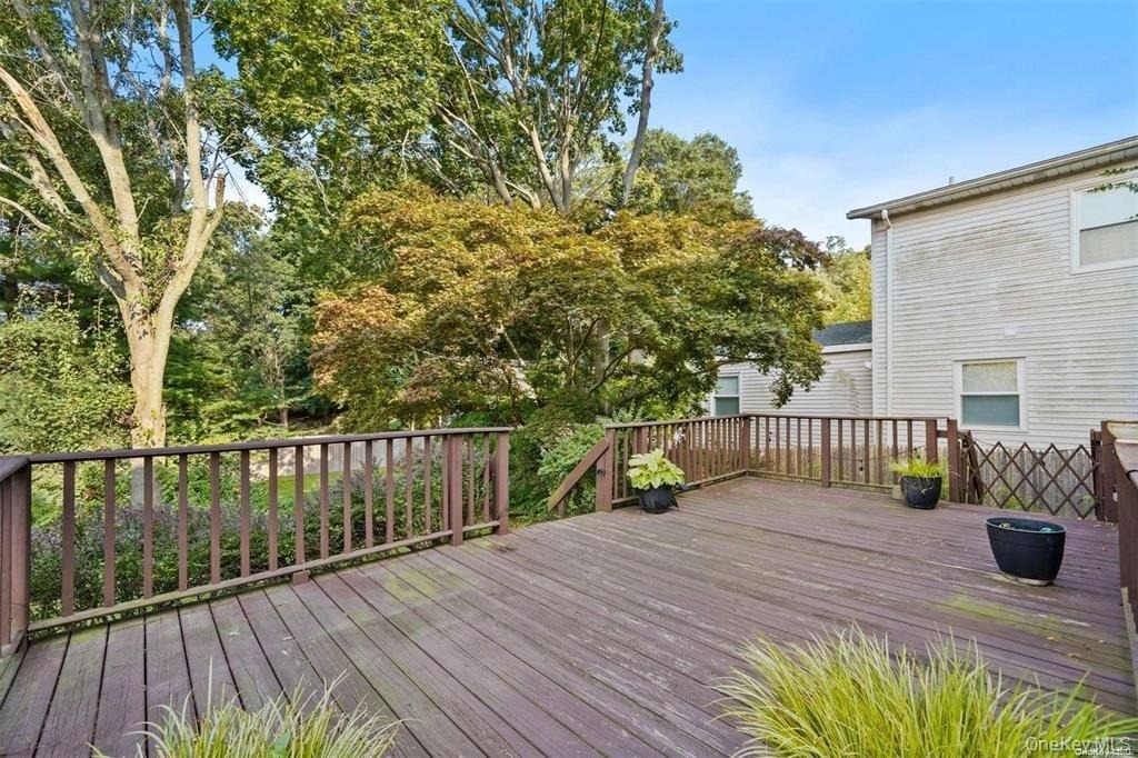 228 Oakwood Road - Photo 12