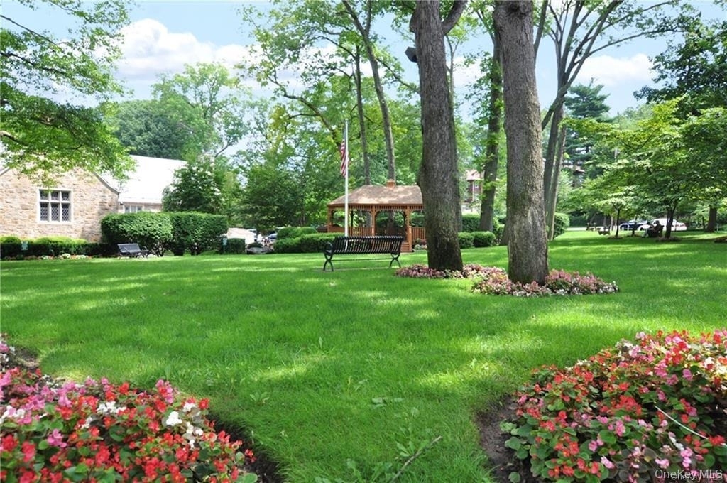 245 Wolfs Lane - Photo 9
