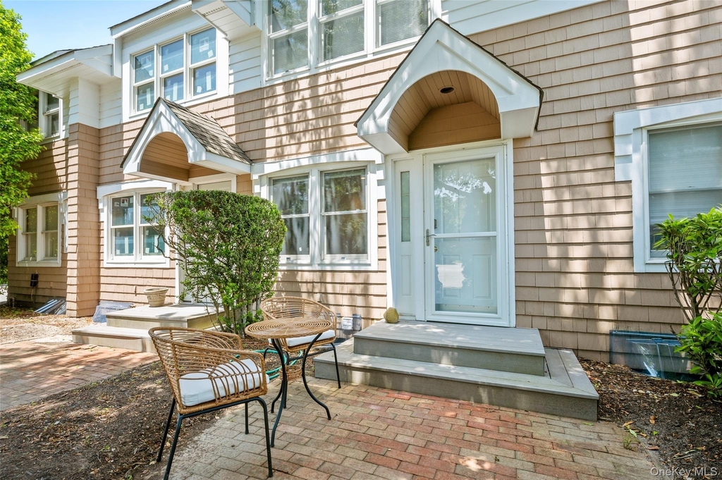 49 Canoe Place Road - Photo 0
