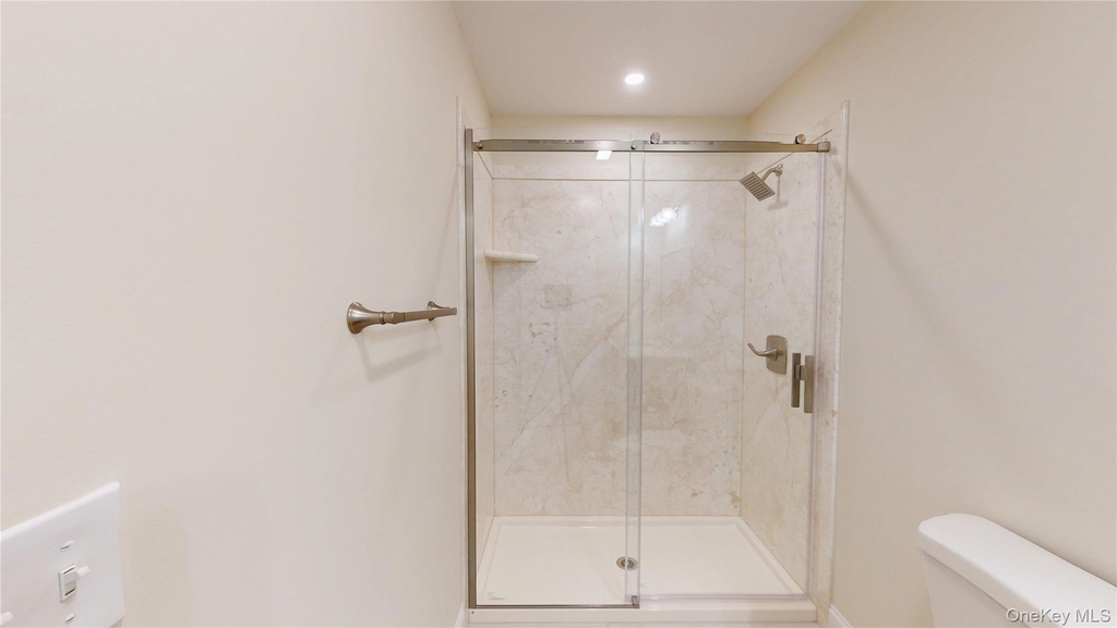 620 Homestead Avenue - Photo 16