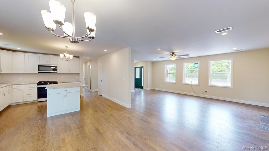 620 Homestead Avenue - Photo 12