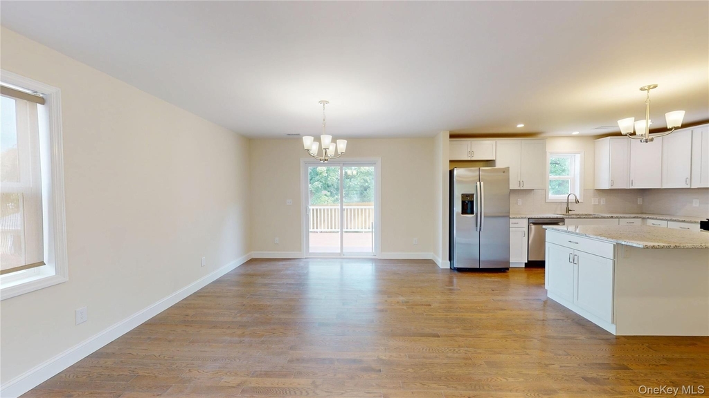 620 Homestead Avenue - Photo 8