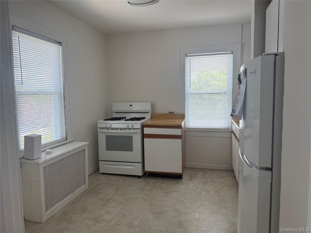 74 Lexington Avenue - Photo 0