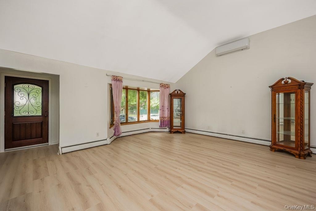 6 Village Drive - Photo 4