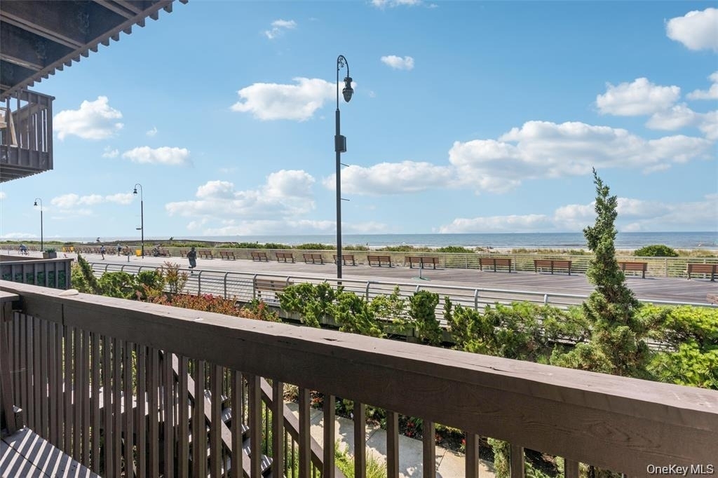 623 Oceanfront - Photo 15