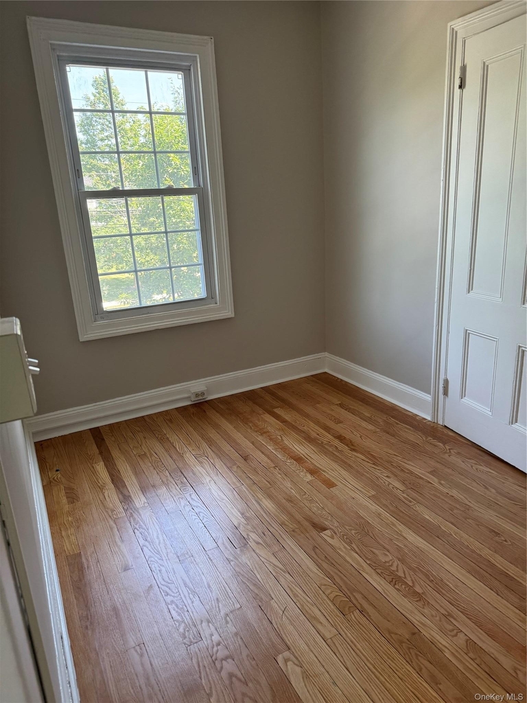 24 Oakland Avenue - Photo 3