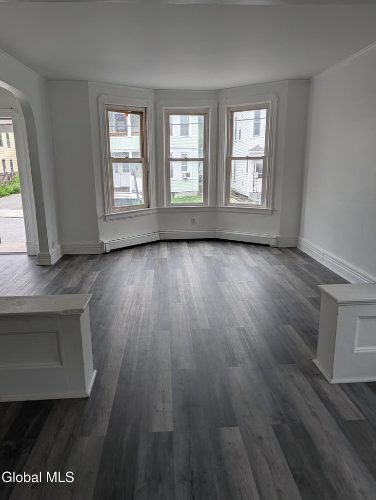120 Degraff Street - Photo 7