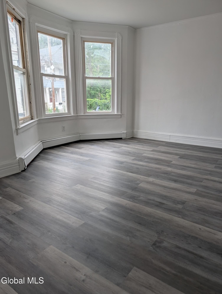 120 Degraff Street - Photo 5