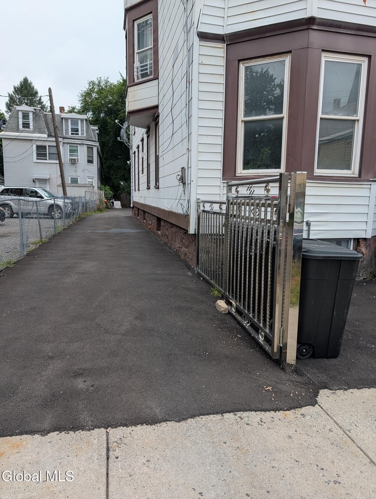 120 Degraff Street - Photo 23