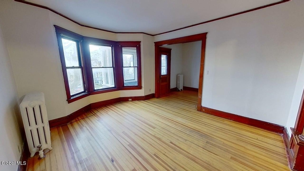 11 Alden Avenue - Photo 6