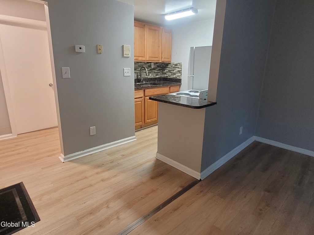 147 Eagle Street - Photo 3