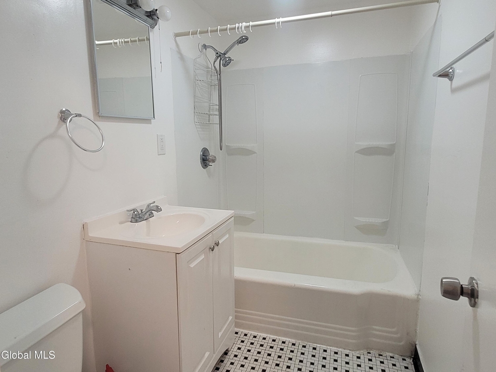 147 Eagle Street - Photo 6
