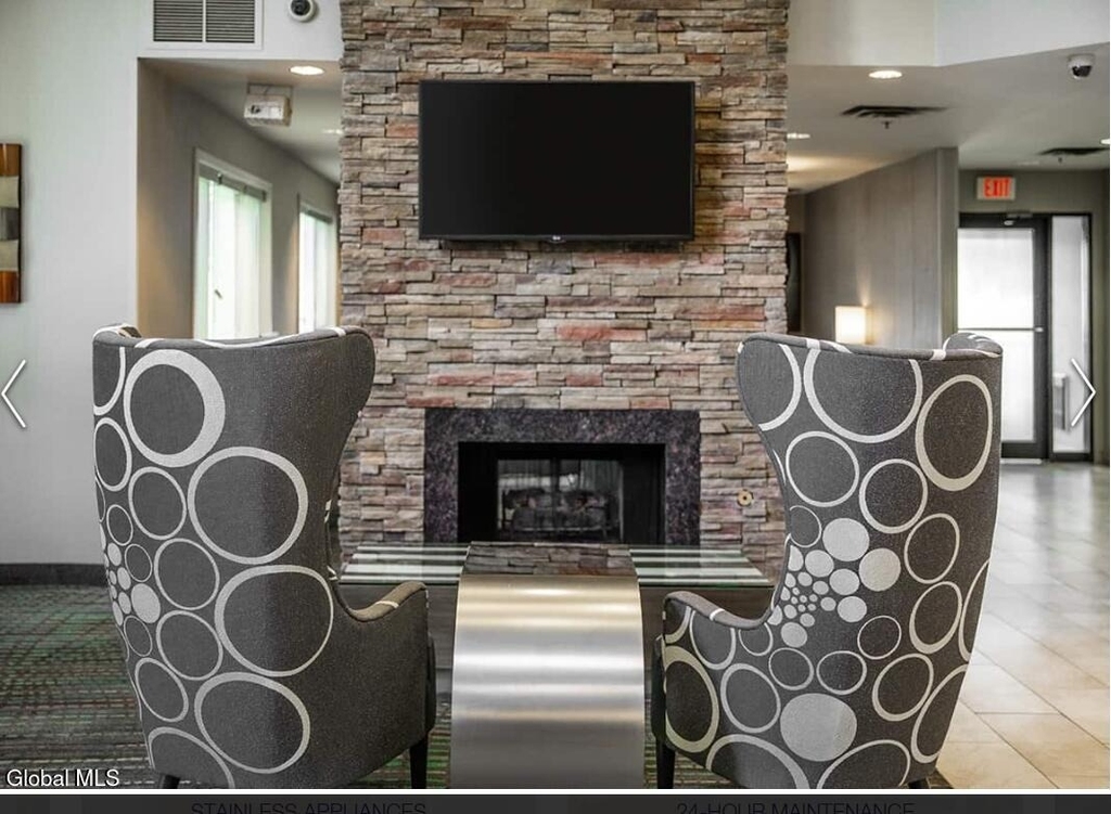 1 Residence Inn Drive - Photo 3