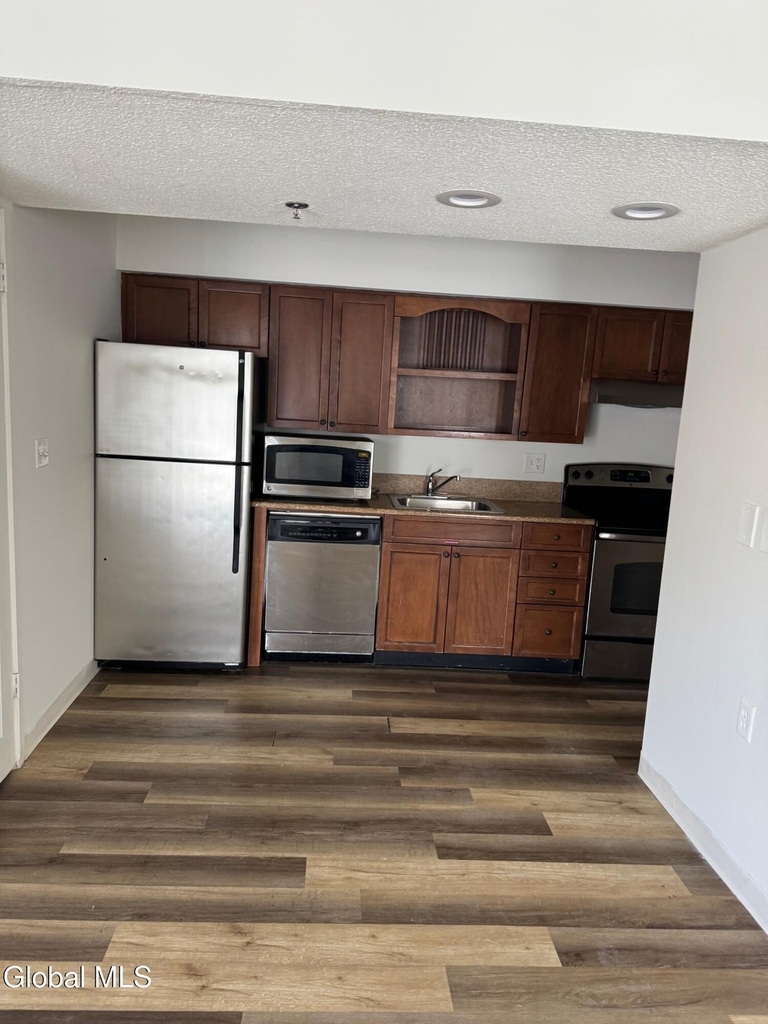 1 Residence Inn Drive - Photo 2