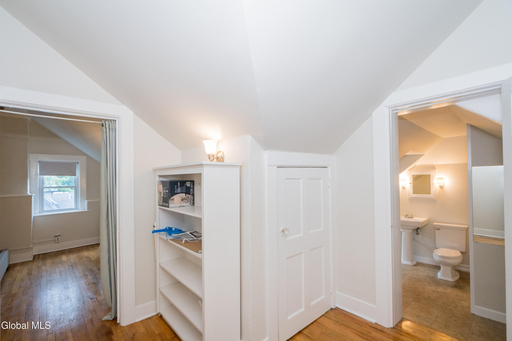 143 Caroline Street - Photo 13