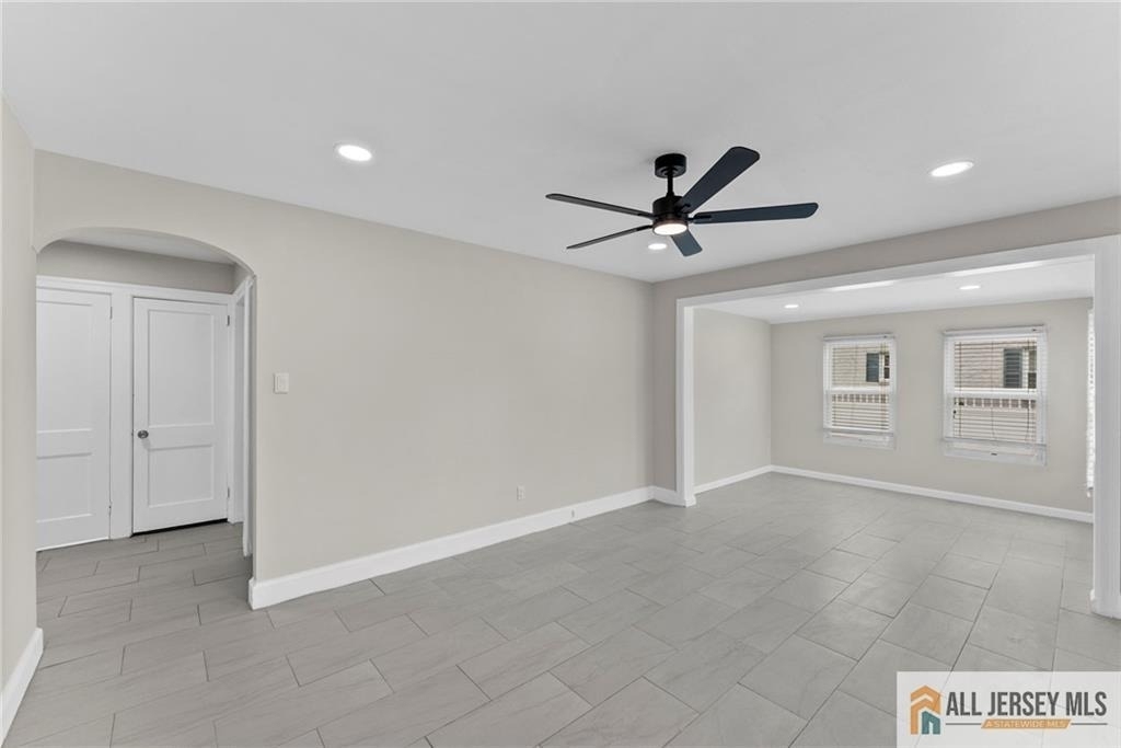 226 Bergen Street - Photo 4