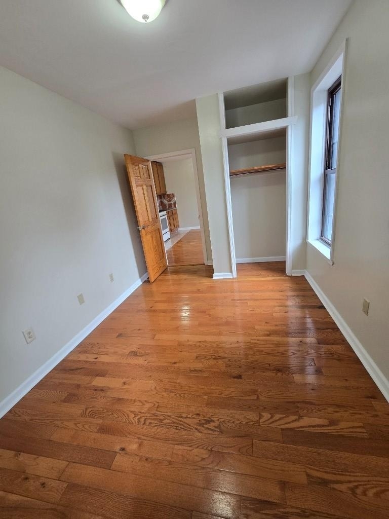 754 Park Place - Photo 3