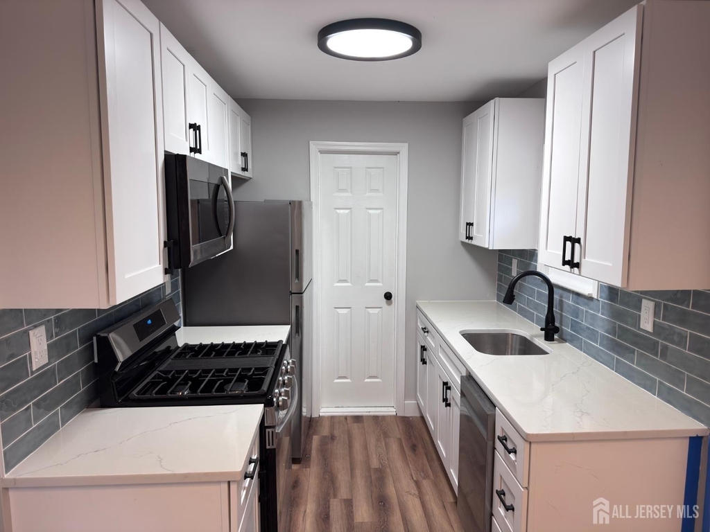 6 Seaglade Circle - Photo 9
