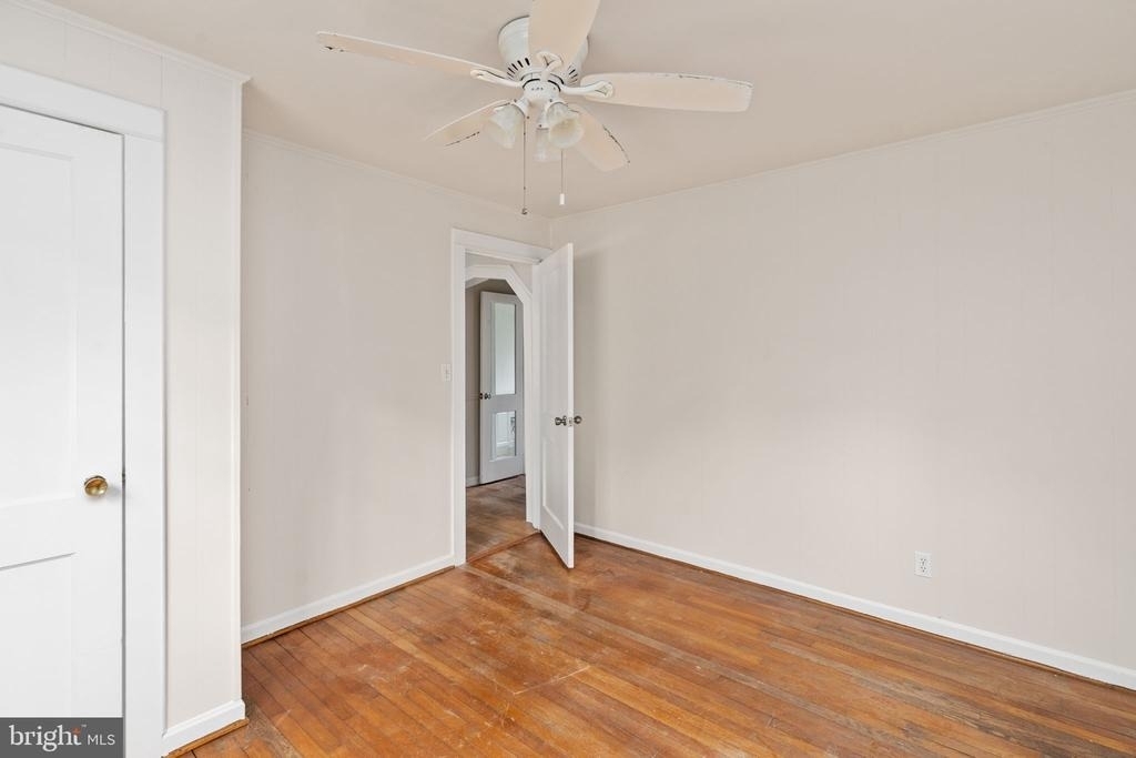 311 Colonial Avenue - Photo 23