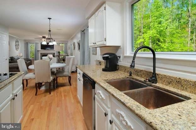 391 Windermere Drive - Photo 24
